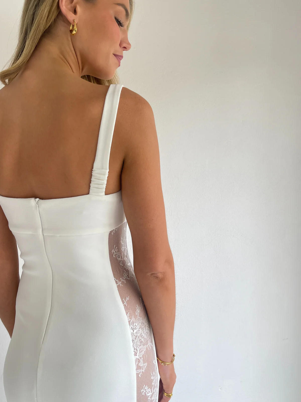 Arley Harper Midi Dress in Ivory - Image 6