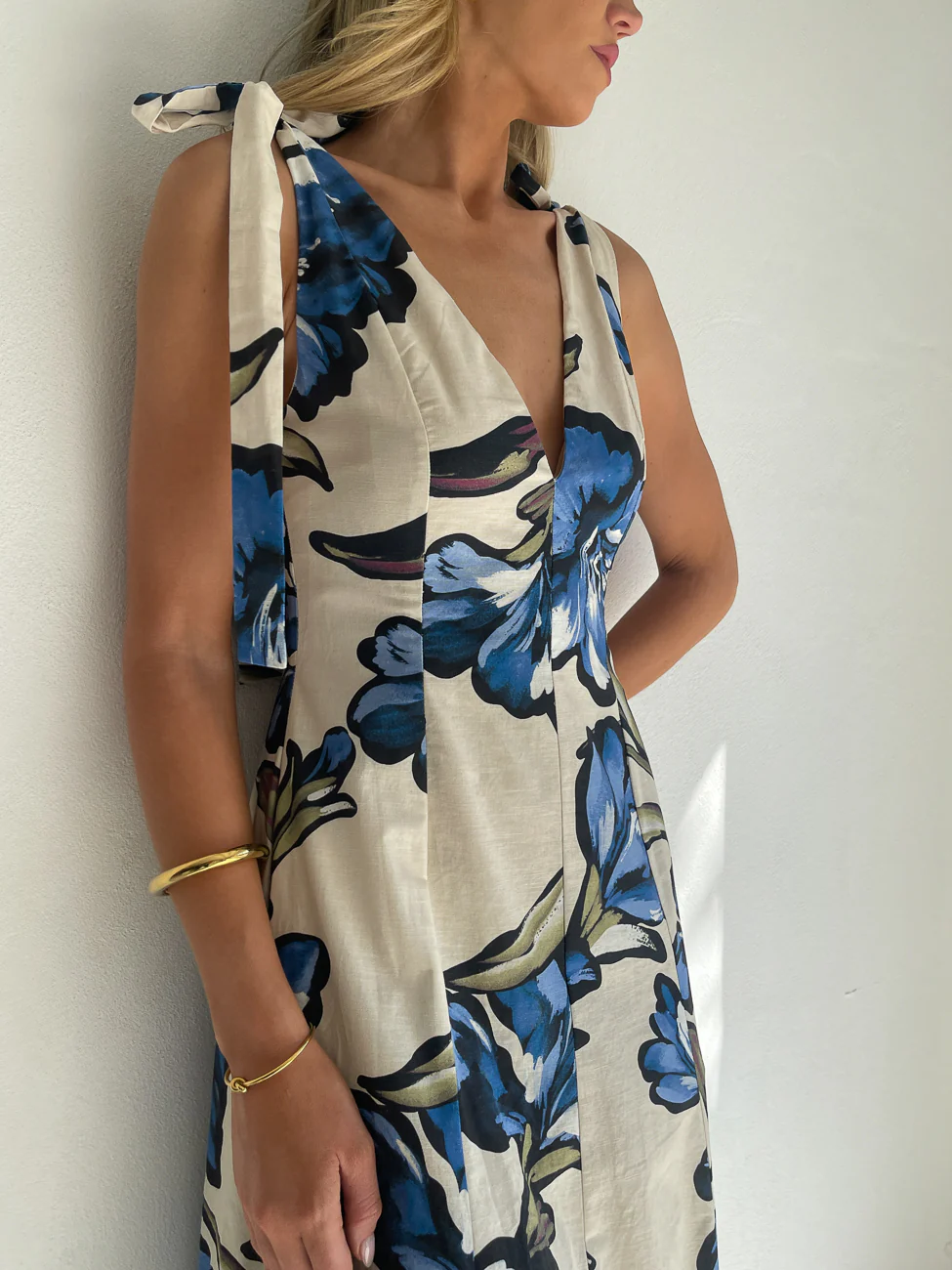 By Nicola Adeline Maxi Dress in Waikiki Floral - Image 5