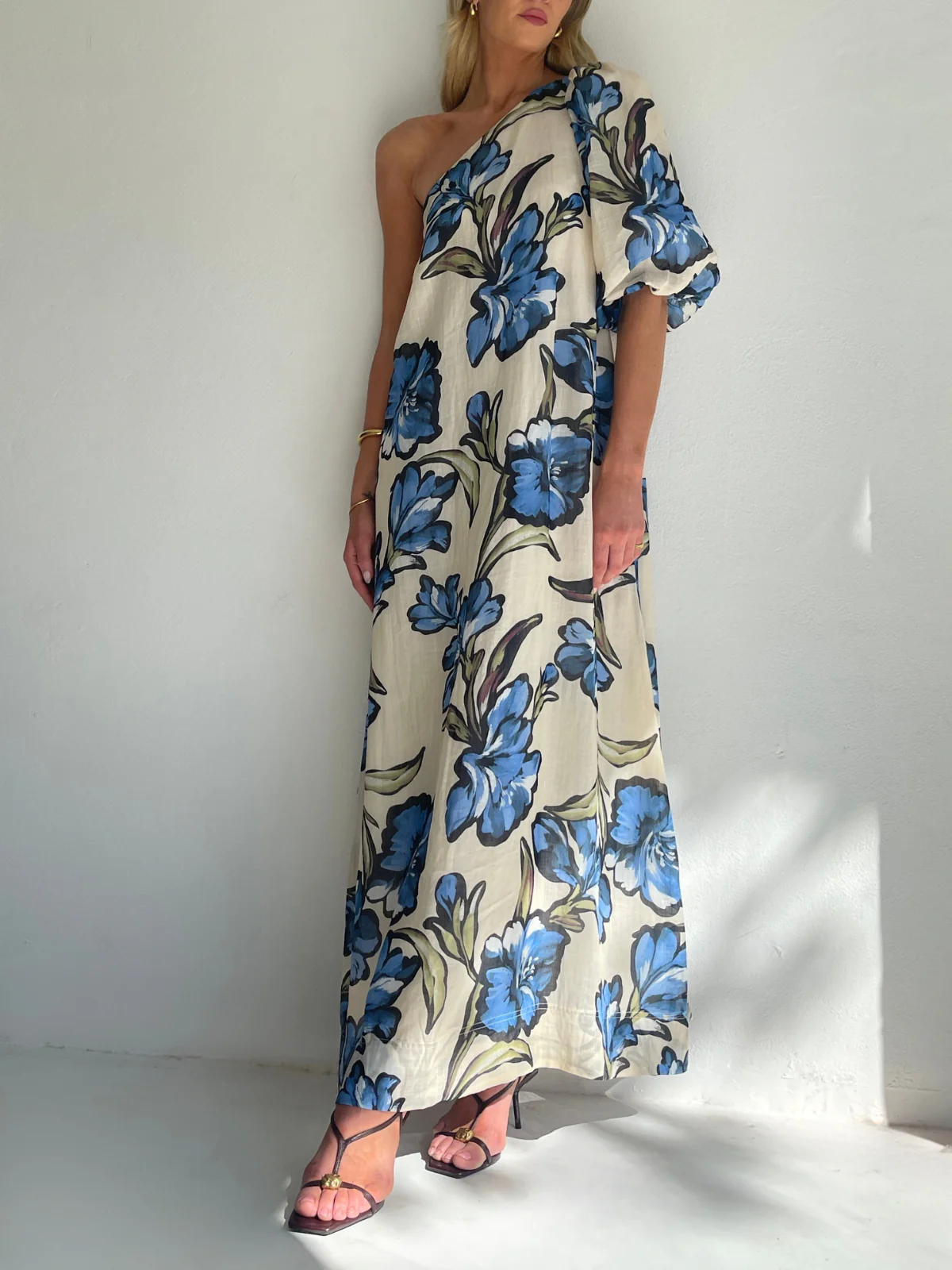 By Nicola Astrid Maxi Dress in Waikiki Floral - Image 3
