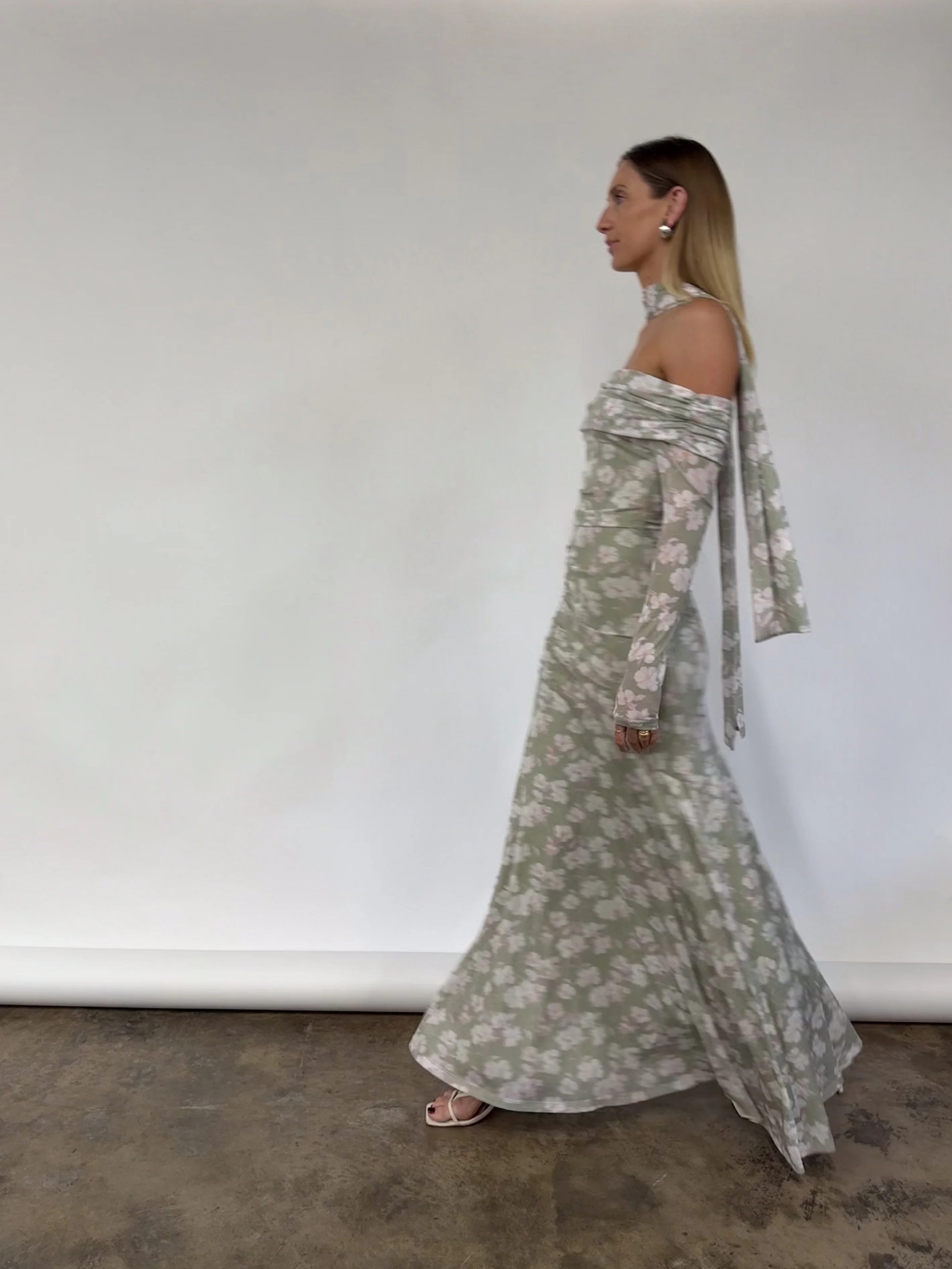 By Nicola Belle Maxi Dress in Peppermint Floral - Image 7