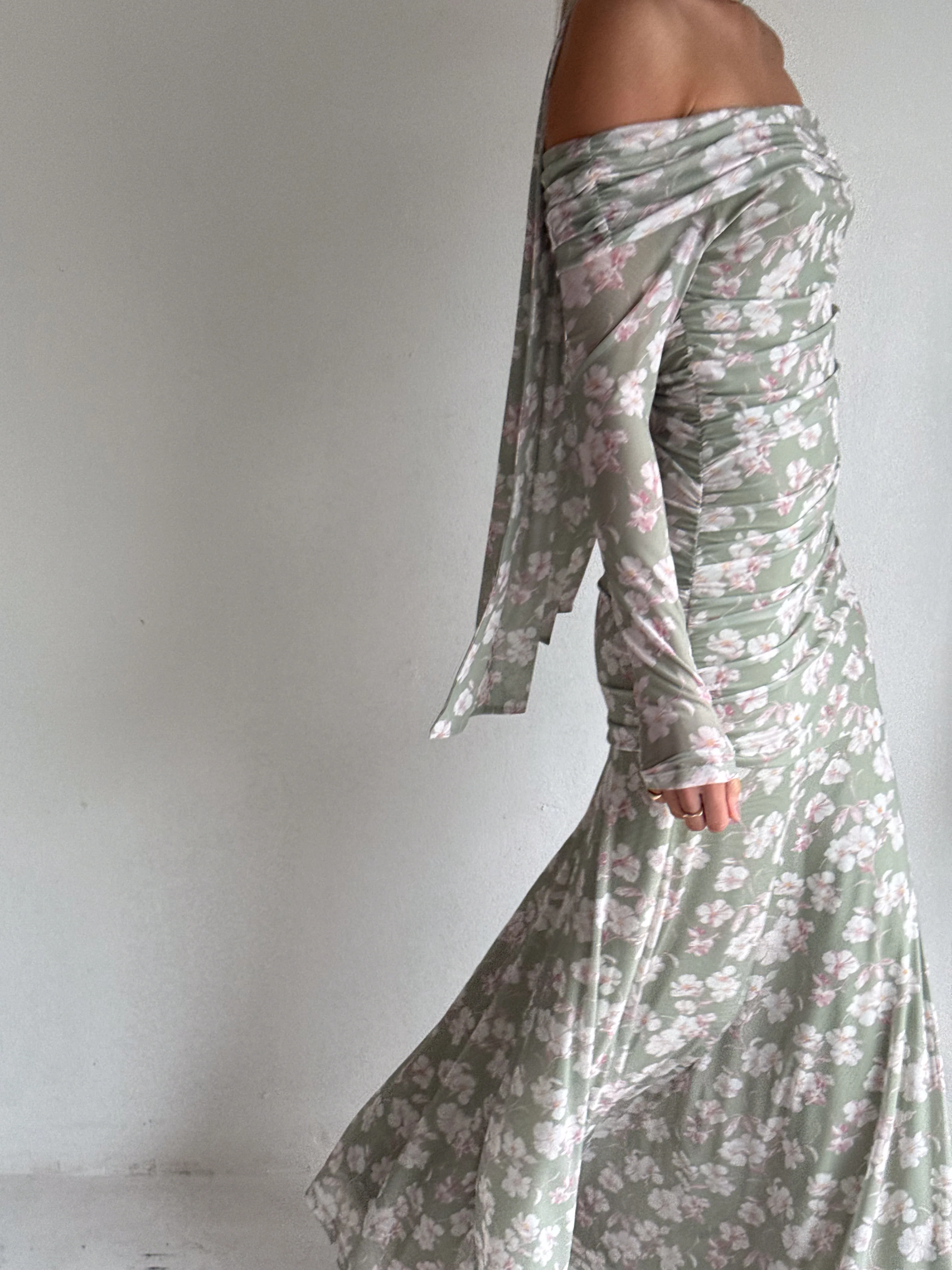 By Nicola Belle Maxi Dress in Peppermint Floral - Image 8