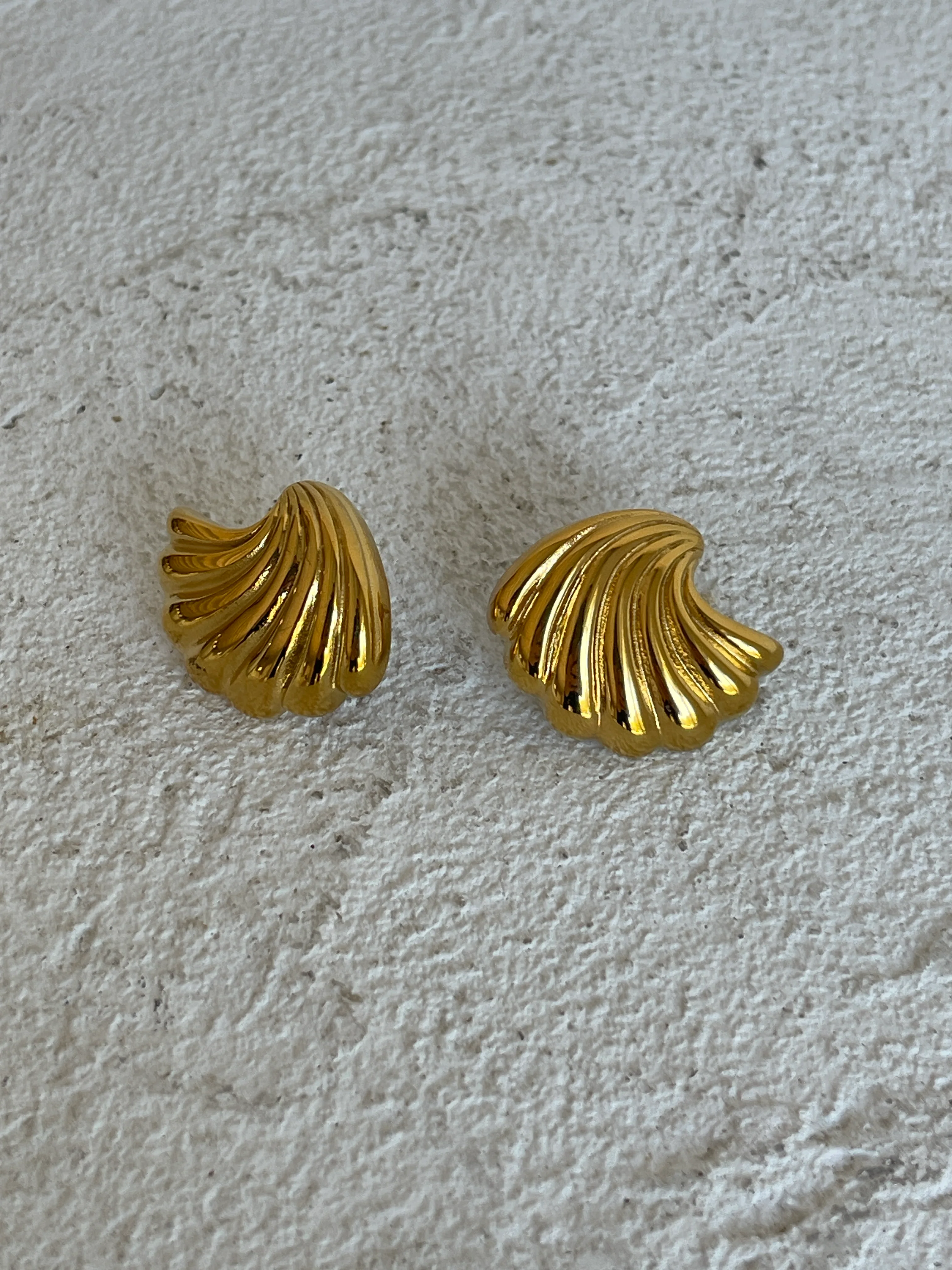 By Nicola Bianca Earrings - Image 4