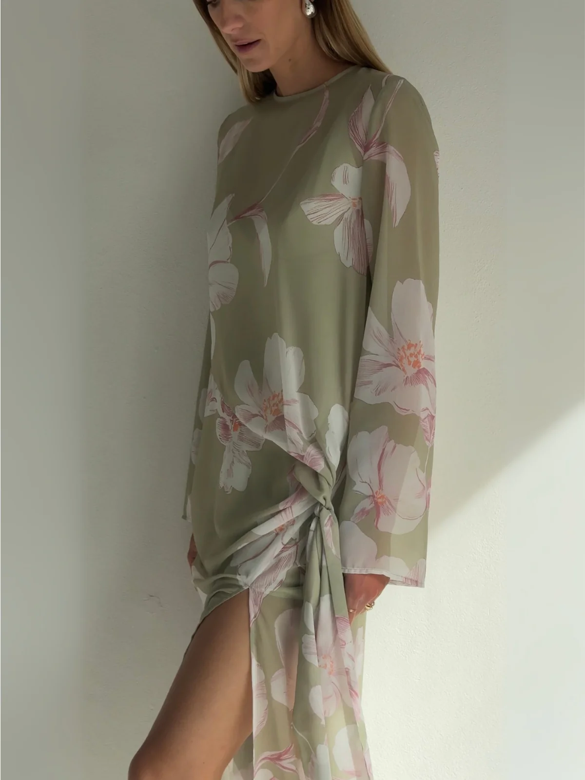 By Nicola Elodie Maxi Dress in Peppermint Floral - Image 10
