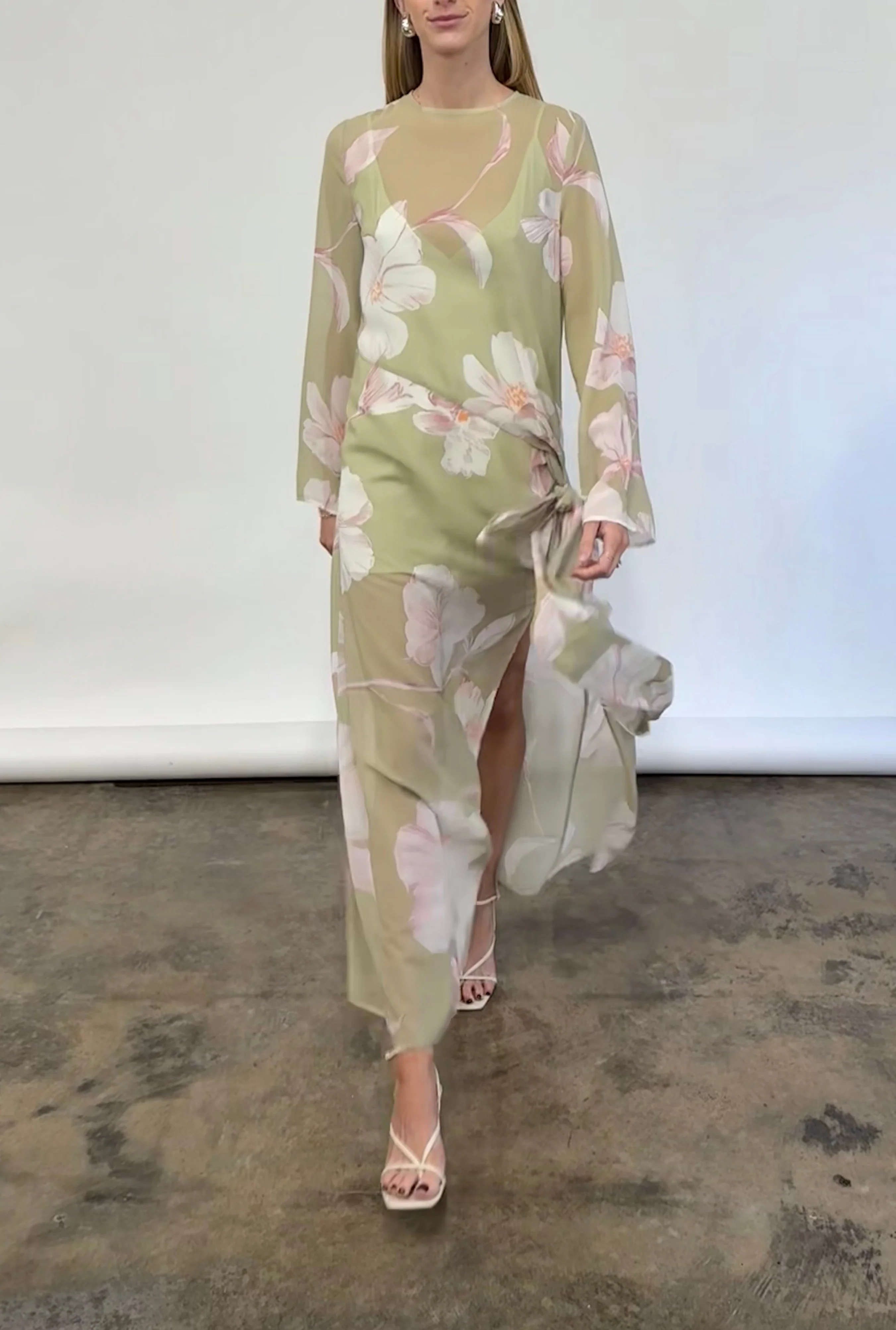 By Nicola Elodie Maxi Dress in Peppermint Floral - Image 12