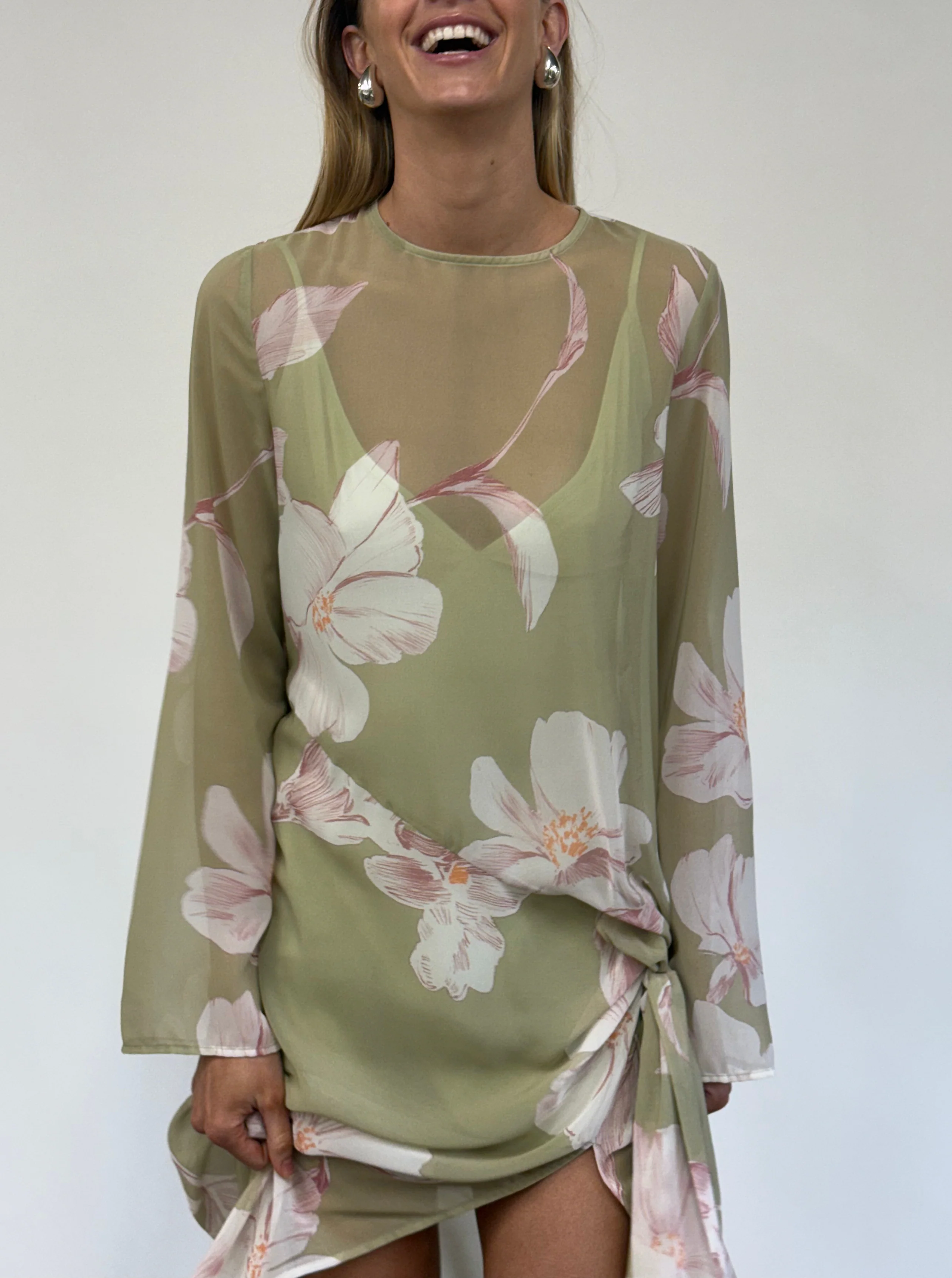 By Nicola Elodie Maxi Dress in Peppermint Floral - Image 3