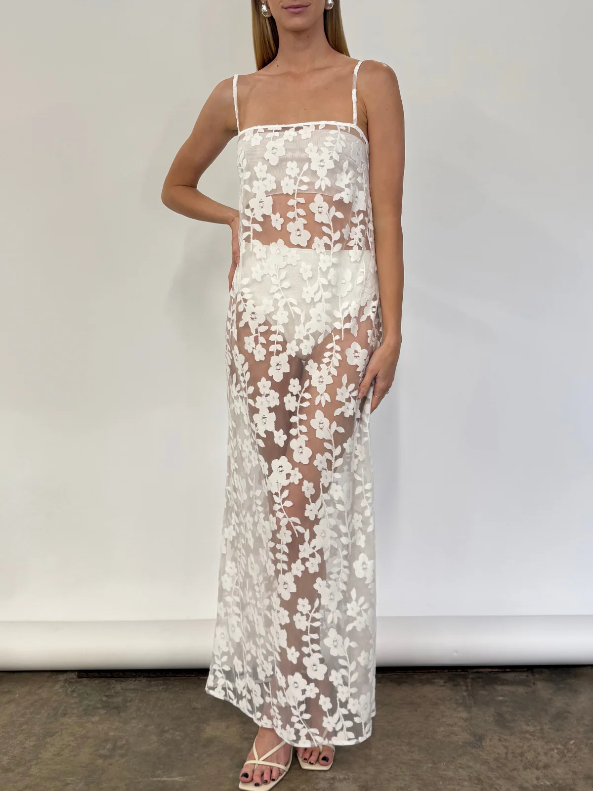By Nicola Evie Maxi Dress in Petite White Lace - Image 11