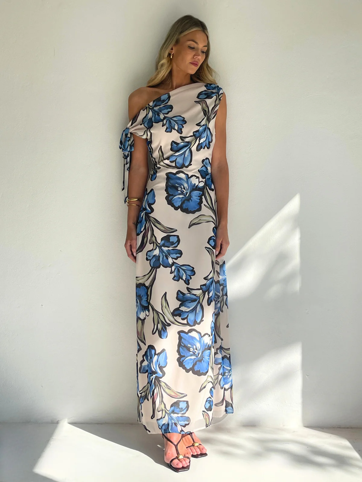 By Nicola Hayley Tie Maxi Dress in Waikiki Floral - Image 5
