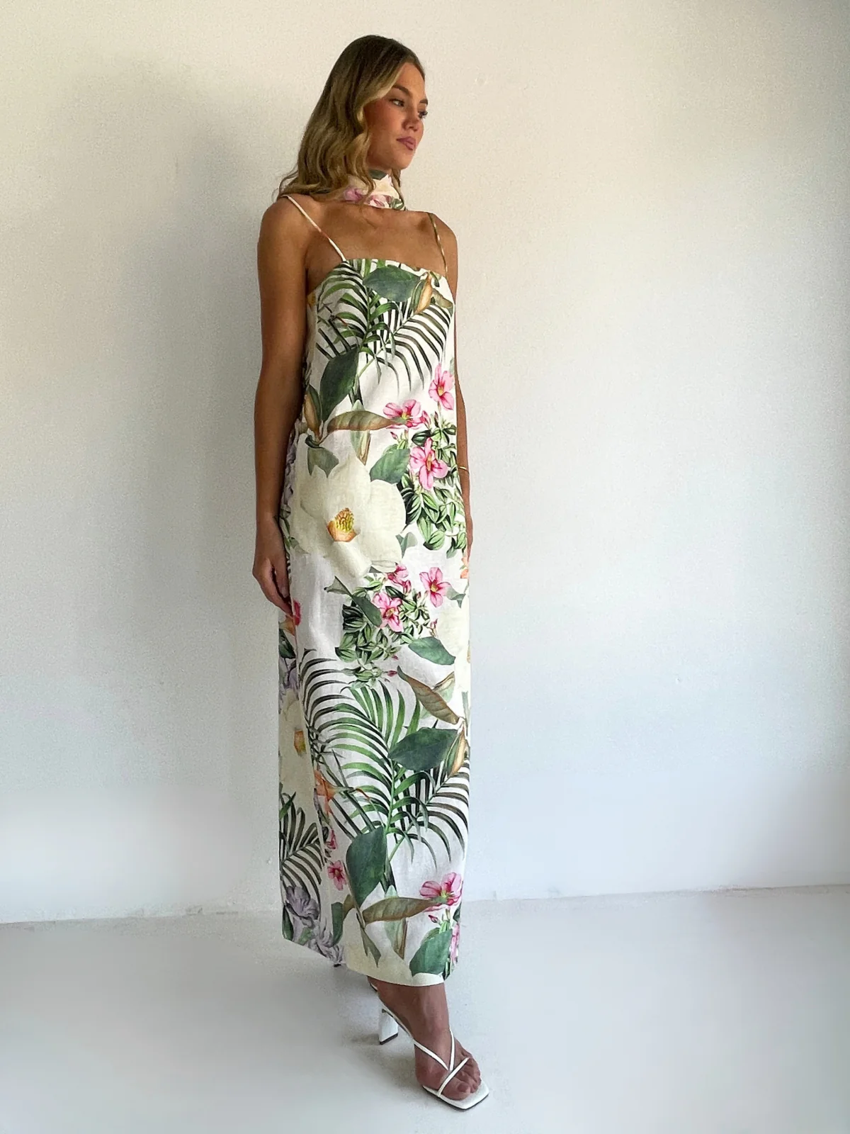 By Nicola Ivy Maxi Dress in Fleur Tropicale - Image 11