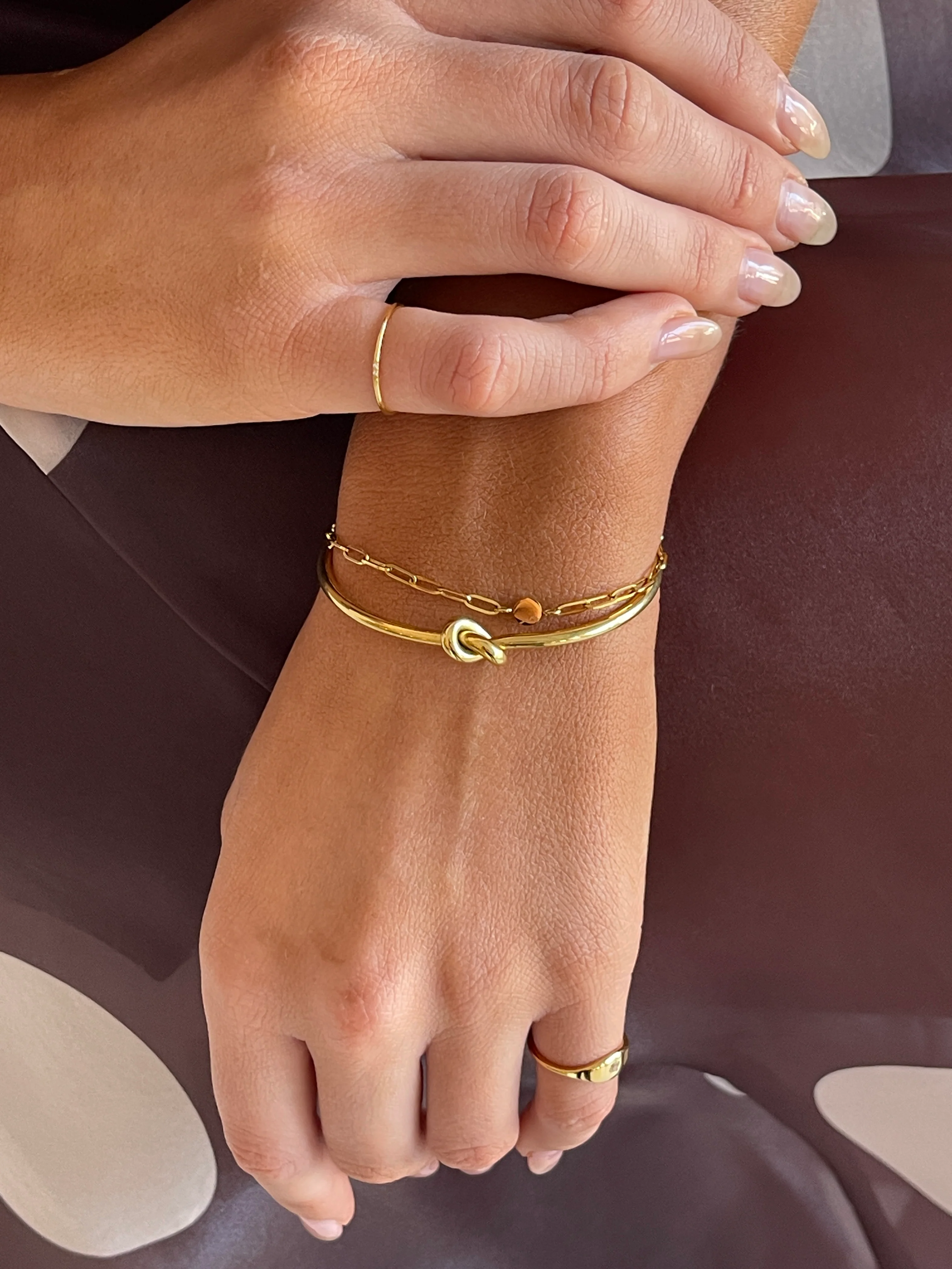 By Nicola Knot Bangle in Gold - Image 4