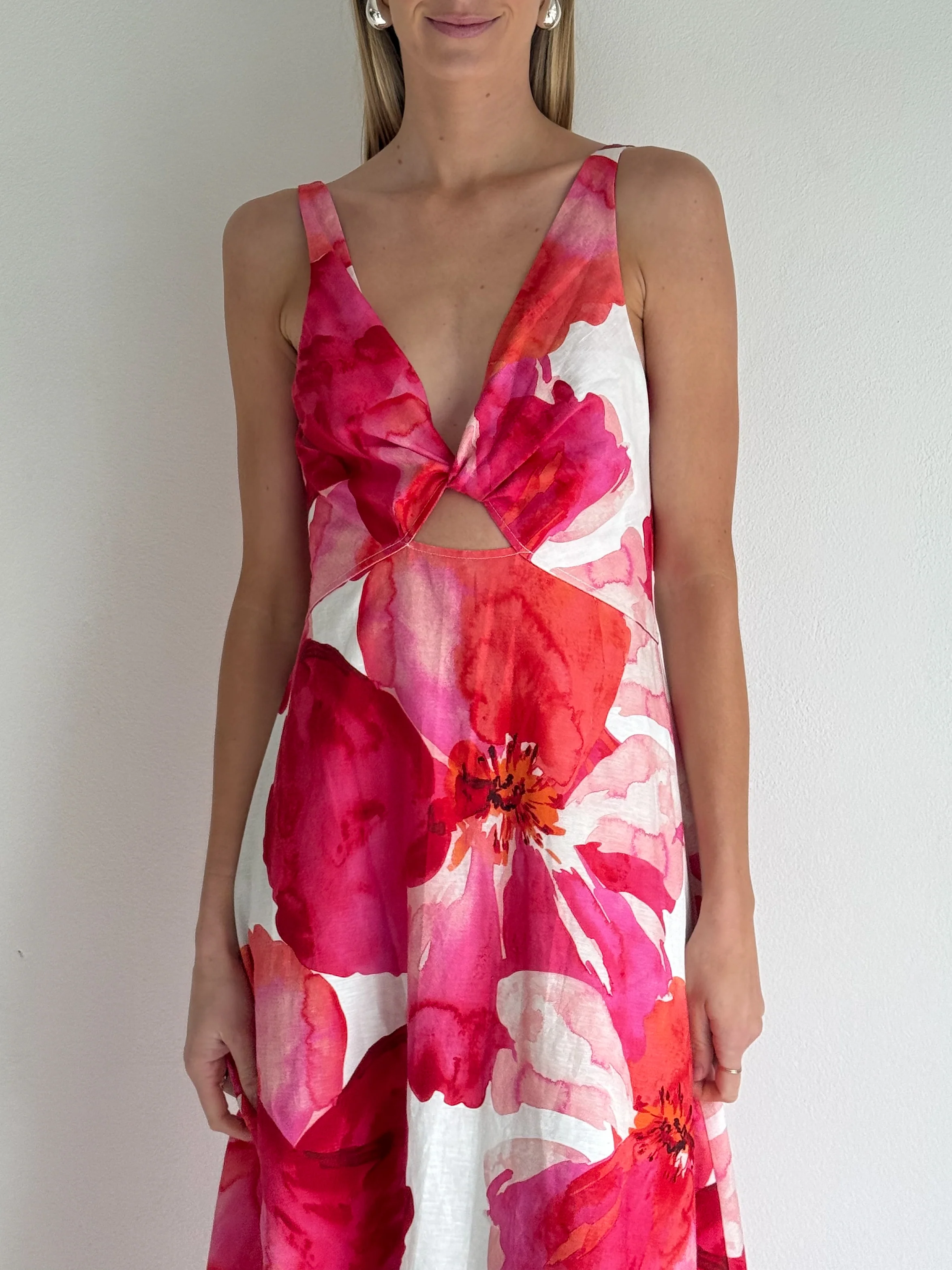 Issy Blue Skies Dress in Pink Floral - Image 8