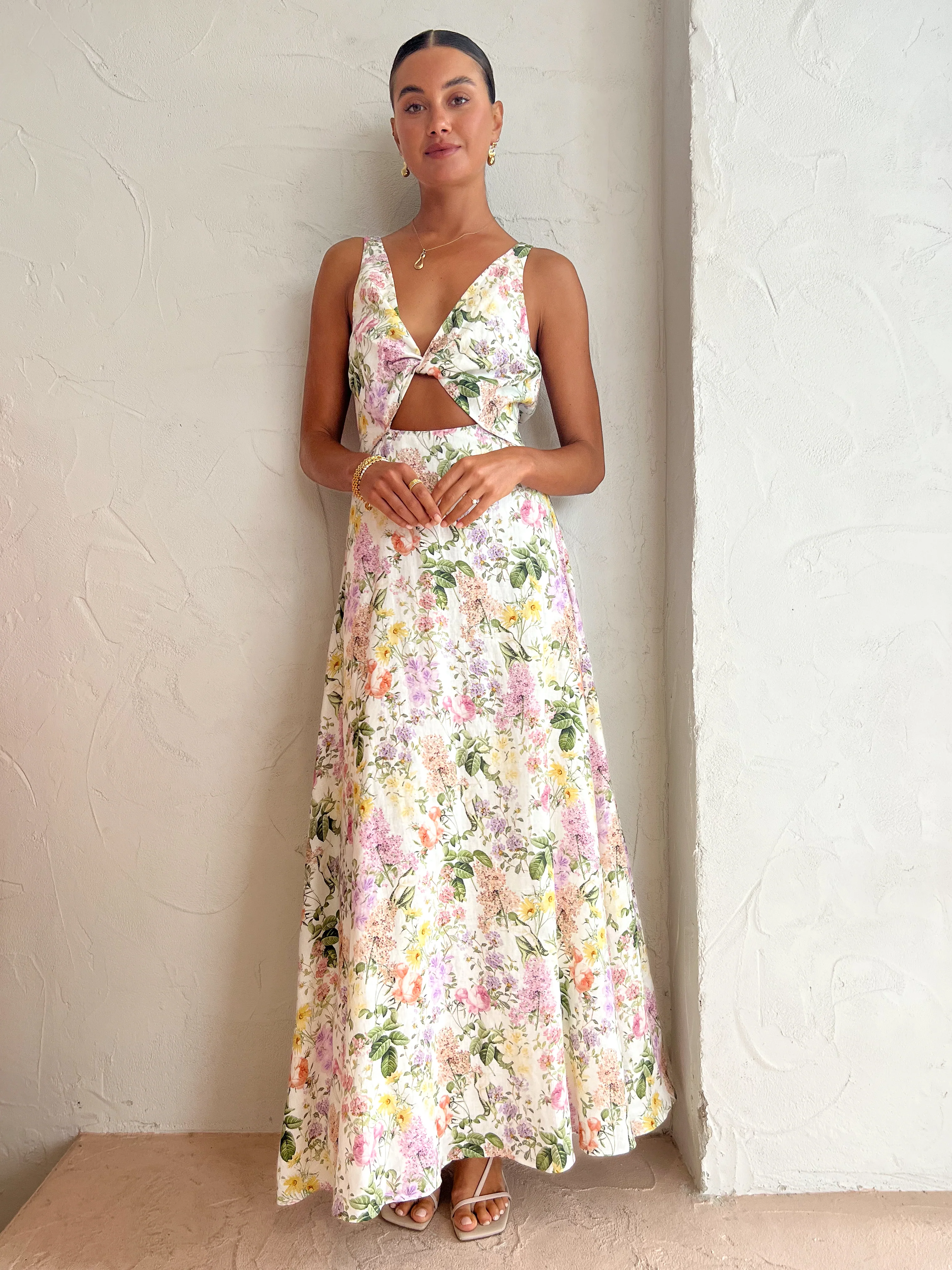 Issy Blue Skies Dress in Spring - Image 4