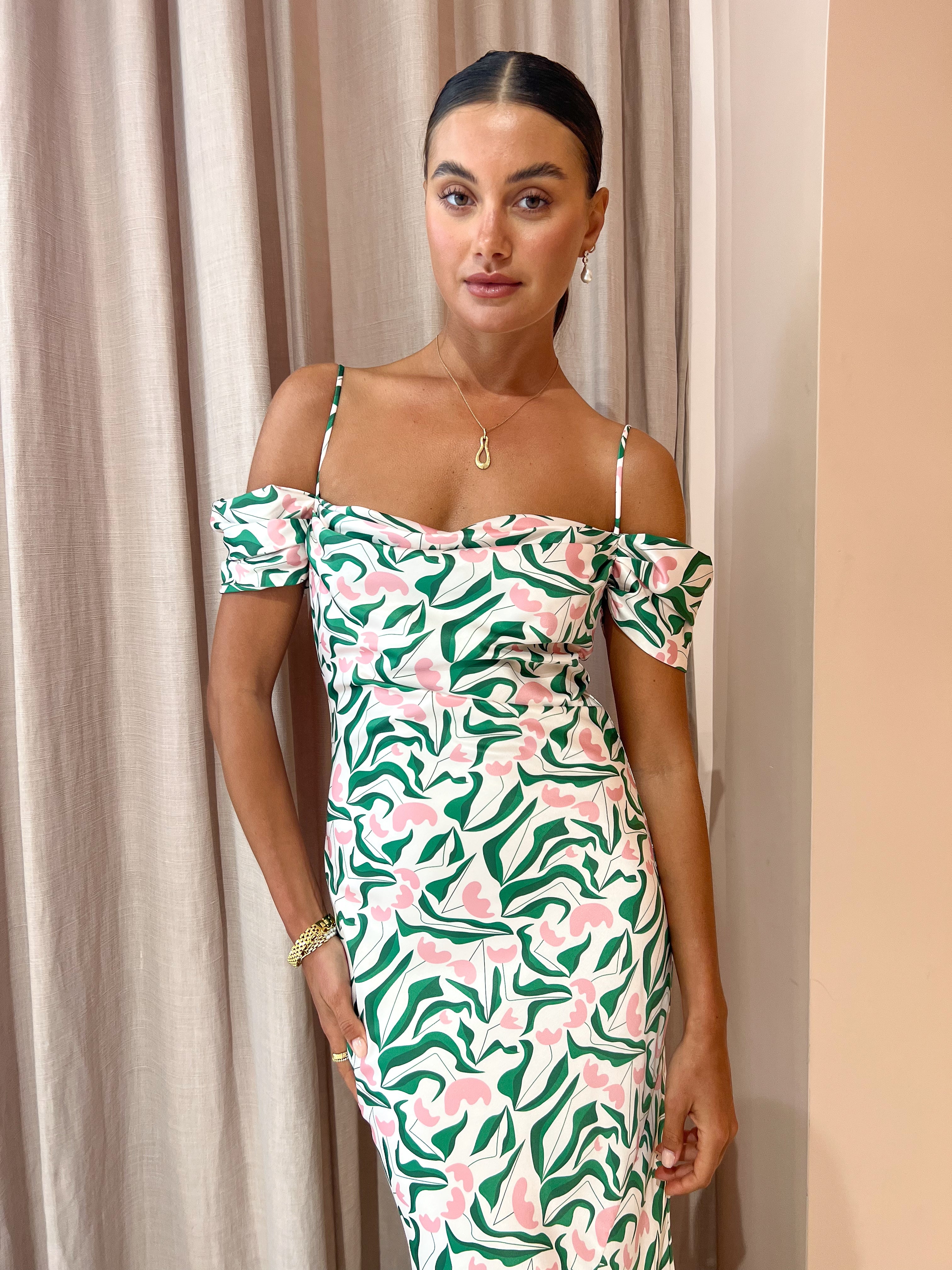 Issy Daphne Dress in Tulips - Image 2
