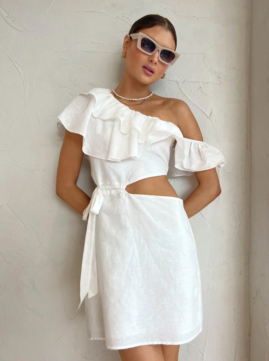 Issy Free Fall Dress in White - Image 8