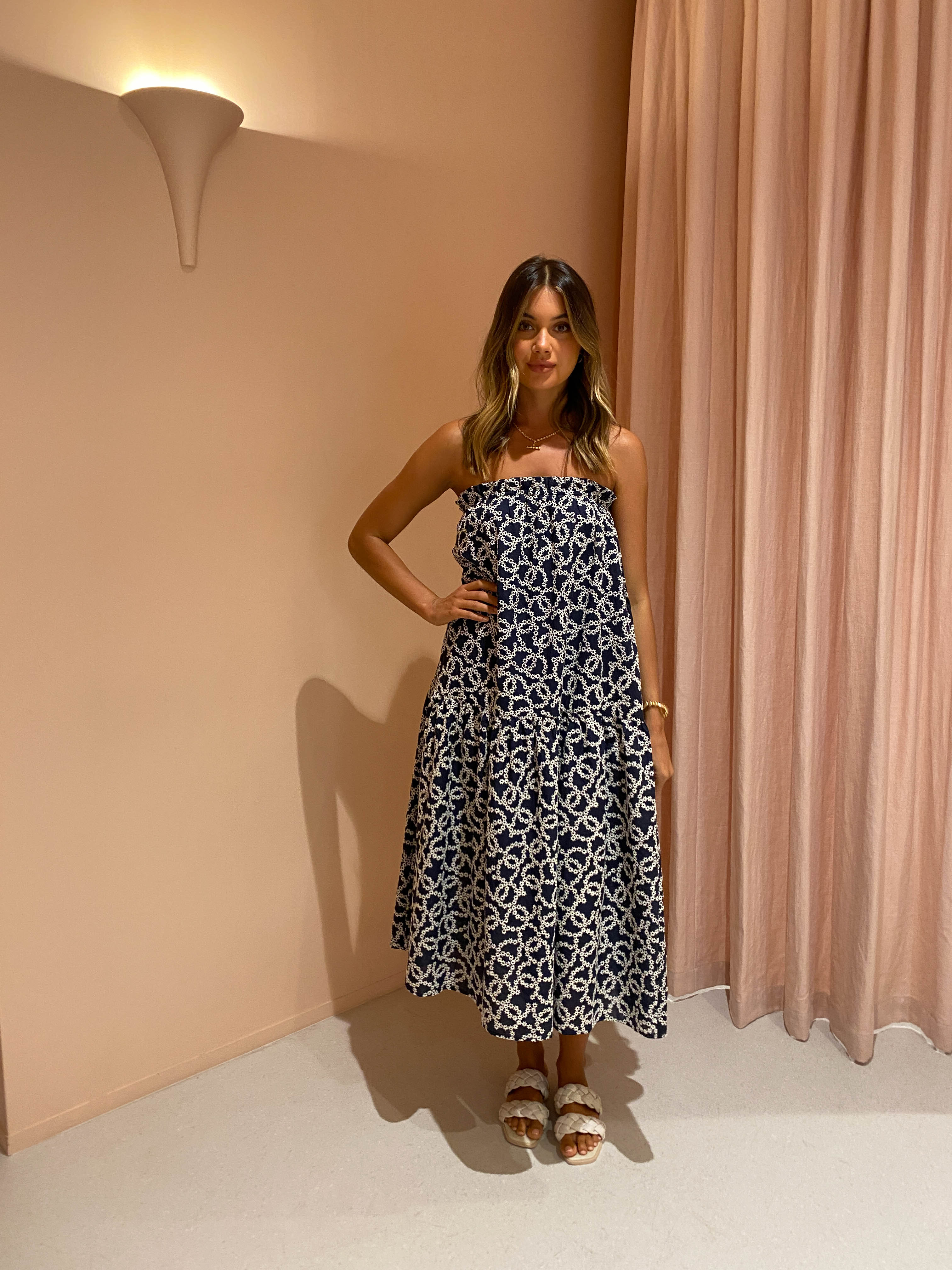 Issy Harmony Skirt in Navy Daisy - Image 7