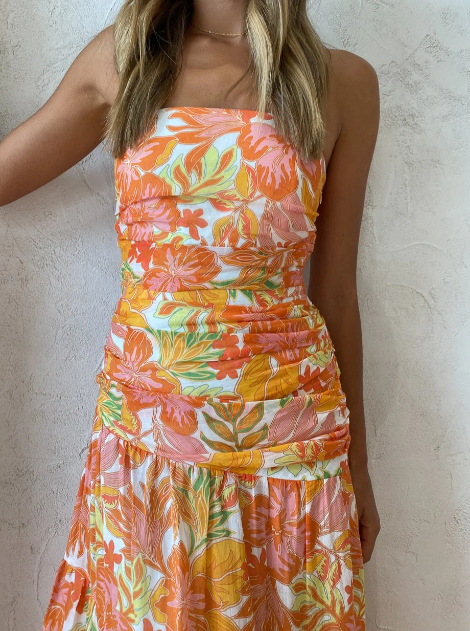 Issy Isles Dress in Aloha - Image 9