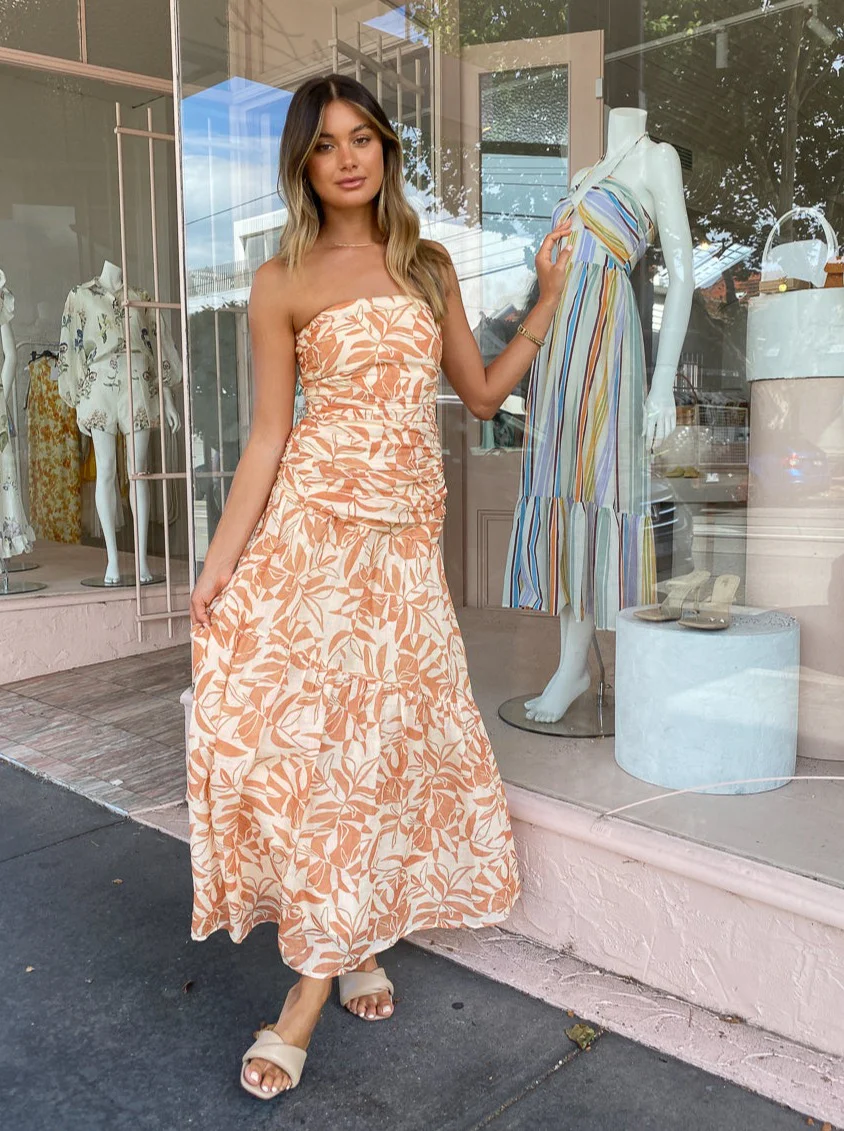 Issy Isles Dress in Paradise - Image 12