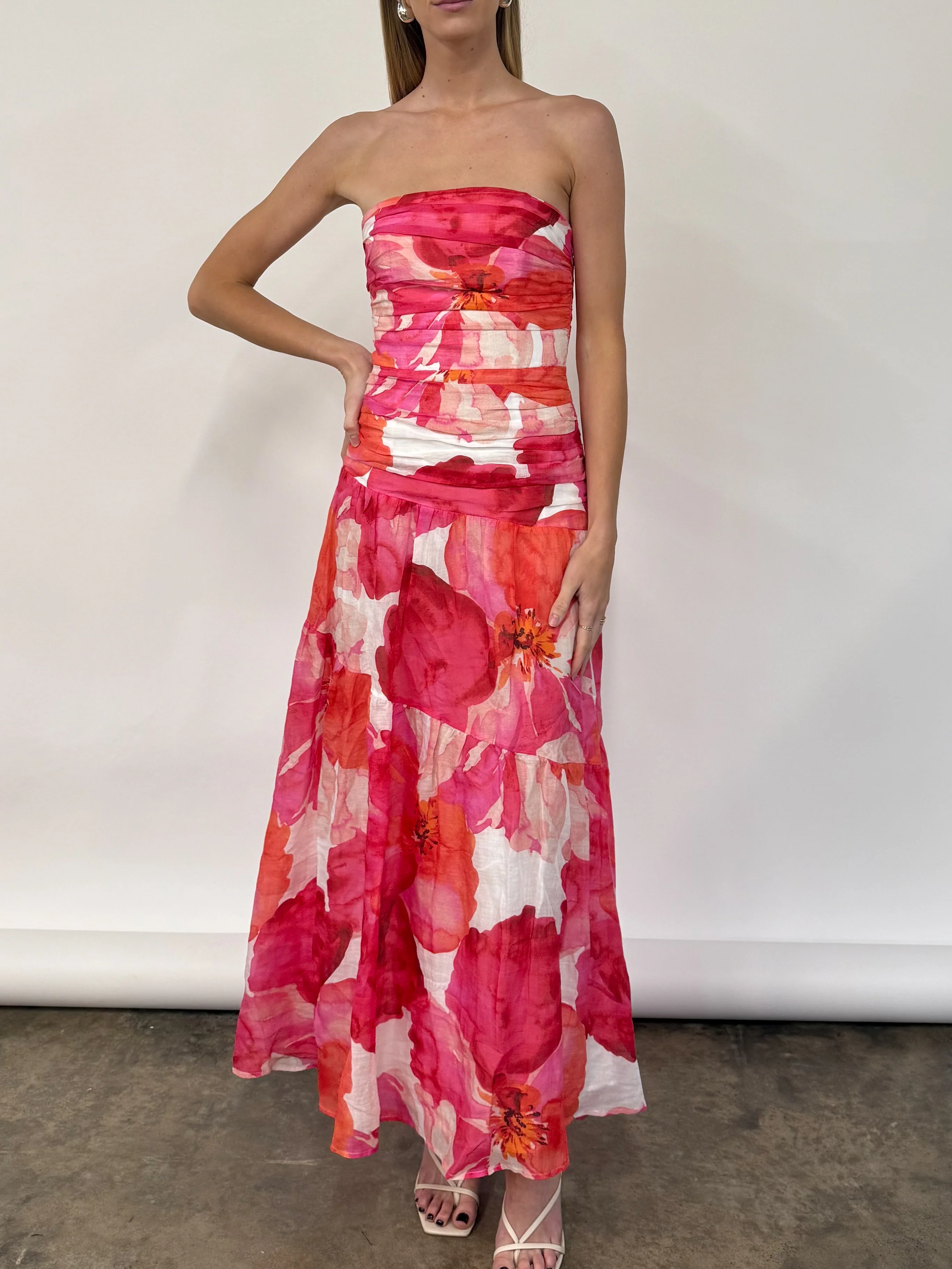 Issy Isles Dress in Pink Floral