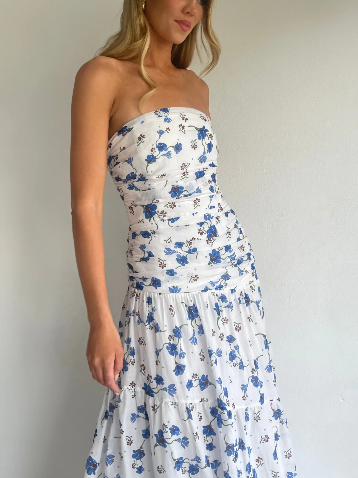 Issy Isles Maxi Dress in Blue Bell - Image 4
