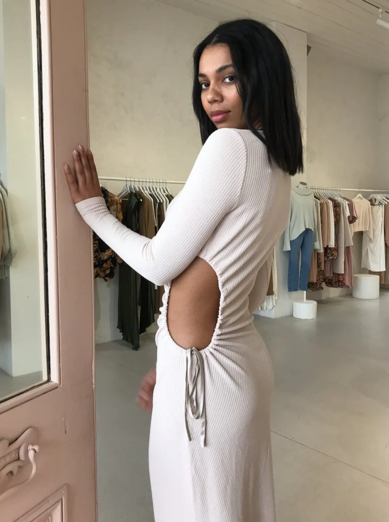 Issy Magnolia Dress in Cream - Image 2