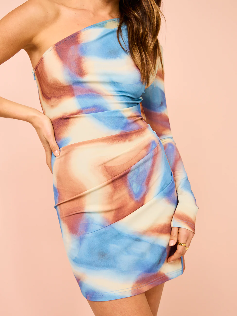 Issy One Shoulder Mini Dress in Blue Marble - Image 4