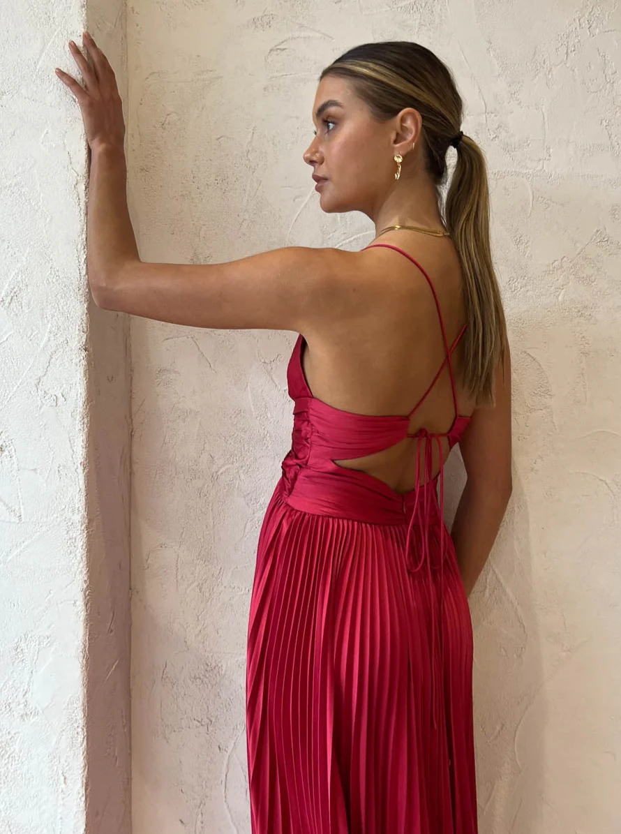 Issy Orla Dress in Berry - Image 11