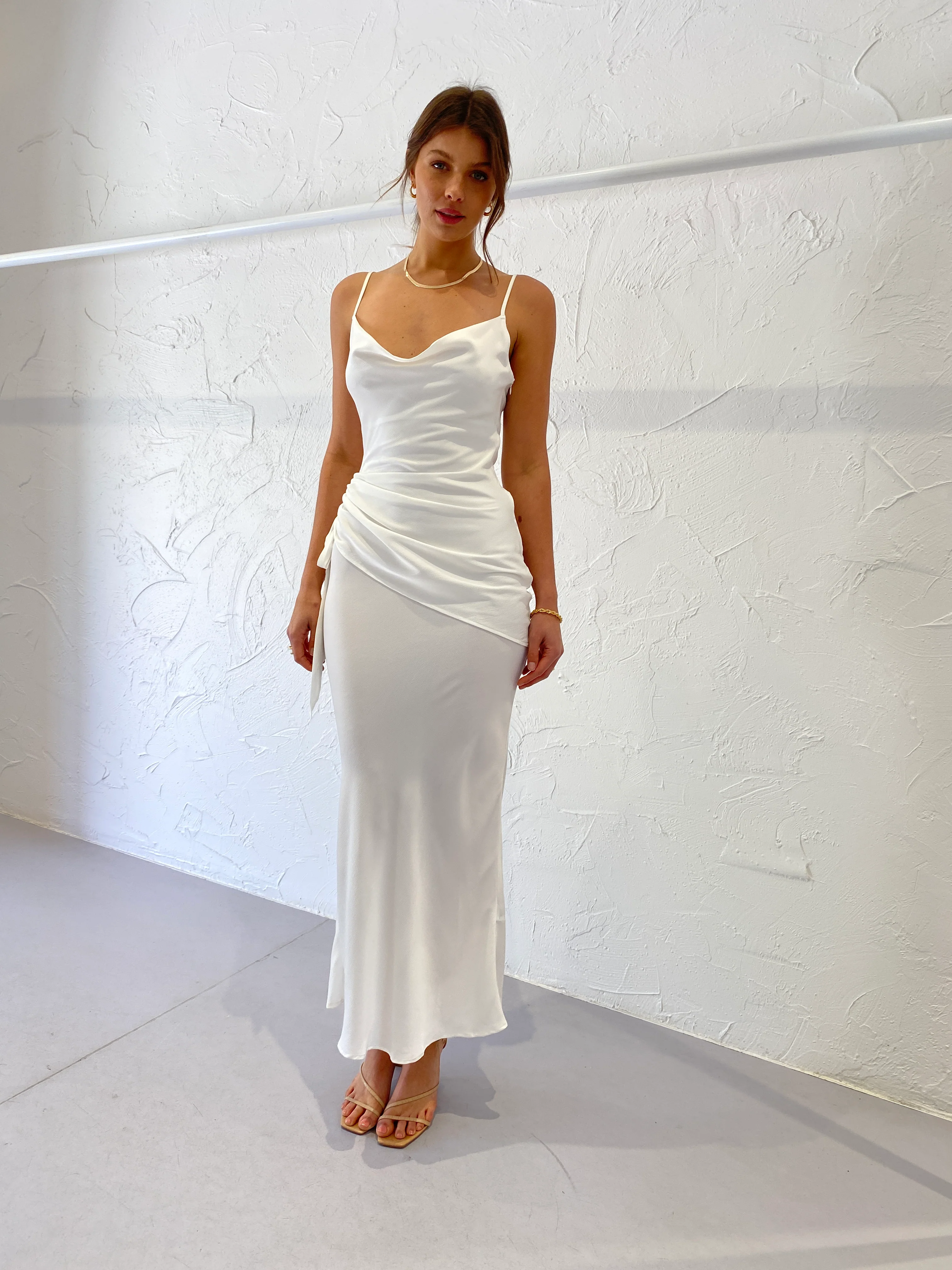 Issy Poem Dress in White - Image 8