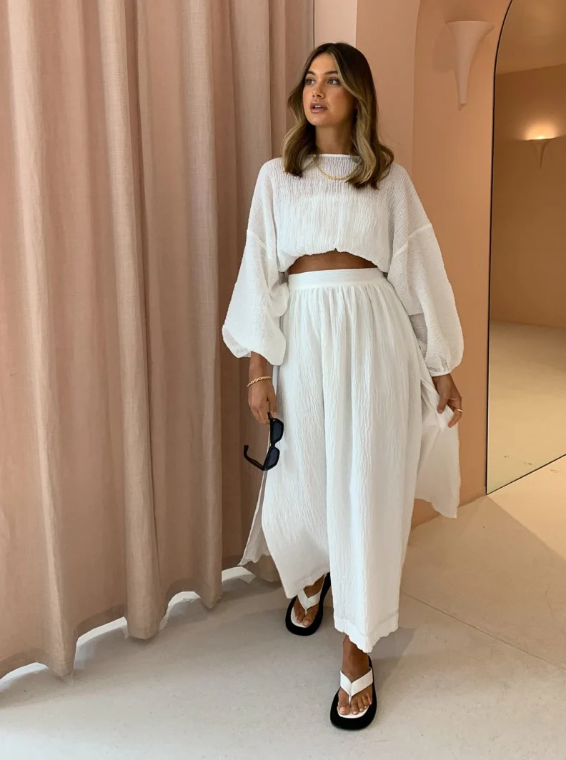 Issy Seraph Top in White - Image 2