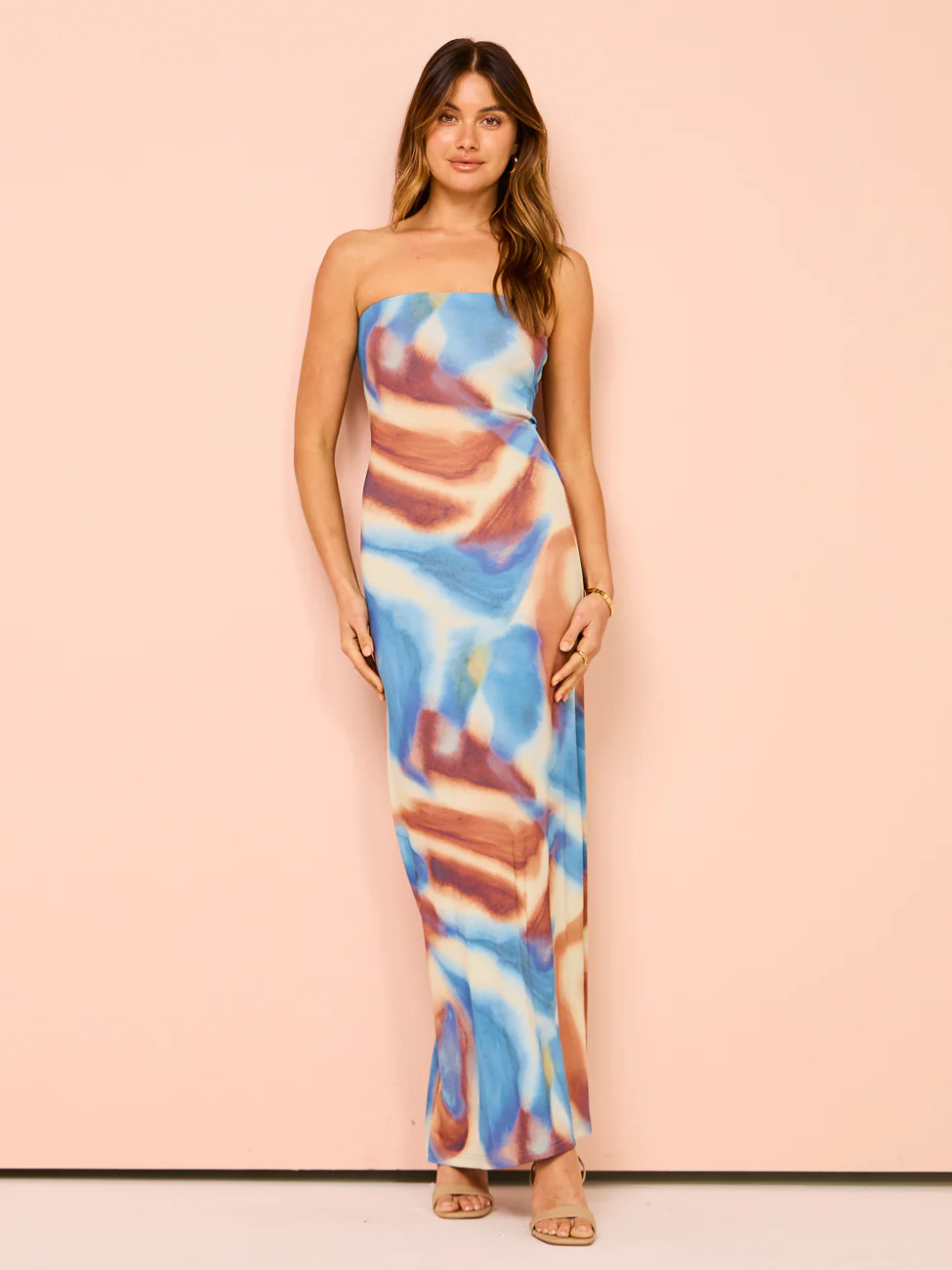 Issy Strapless Maxi Dress in Blue Marble - Image 4