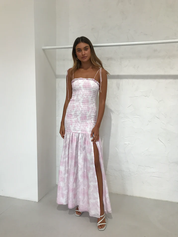 Issy Tempo Dress in Cloudy Pink - Image 3